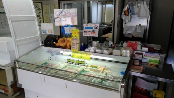 発寒かねしげ鮮魚店