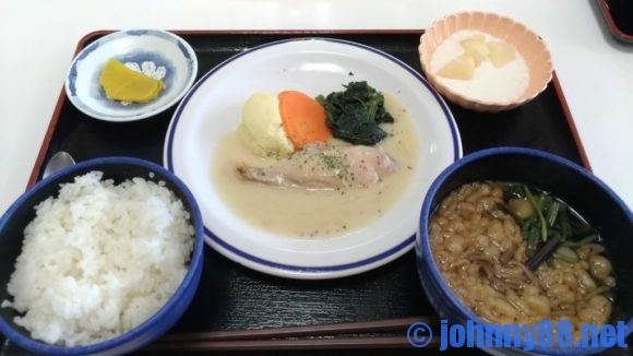 札幌白石区役所食堂のそば定食