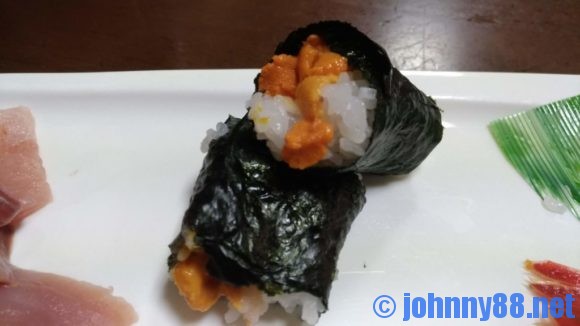 寿司まつくらの海苔巻き（うに）