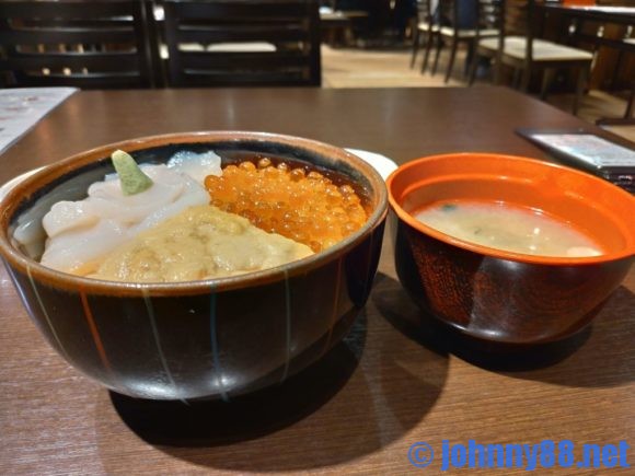 きくよ食堂の元祖函館巴丼