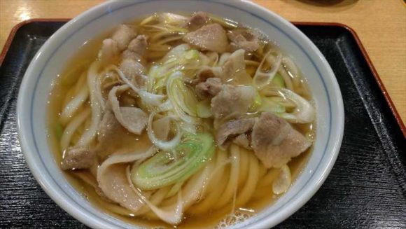 手打ちうどん寺屋の肉うどん