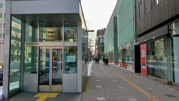 札幌駅前通地下歩行空間の出口