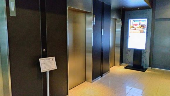 クロスホテル札幌のエレベーター