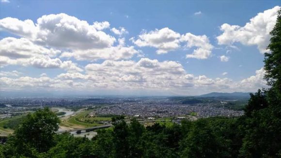 嵐山展望台から見た旭川市街地