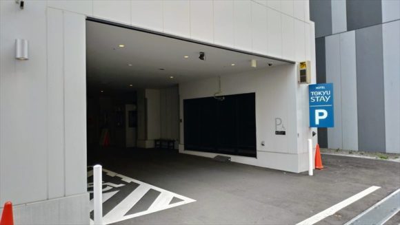東急ステイ札幌大通の駐車場