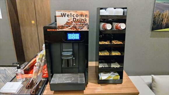 「ホテルウィングインターナショナル札幌すすきの」のコーヒーサービス