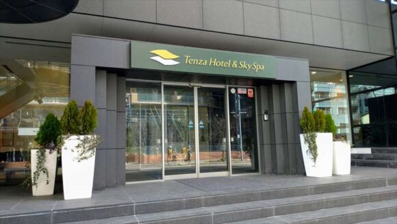 テンザホテル＆スカイスパ・札幌セントラル本館入口