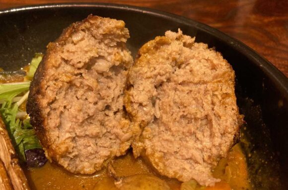 奥芝商店おすすめ①おくしばーぐとおくし畑のスープカレー
