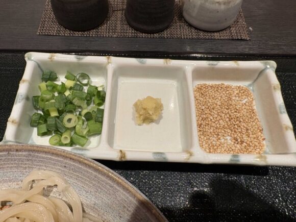 うどん家 こむぎ（札幌西区）おすすめ②かしわ天ざる