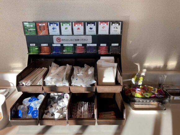 スーパーラウンジ（新千歳空港）のフードドリンクや注意点