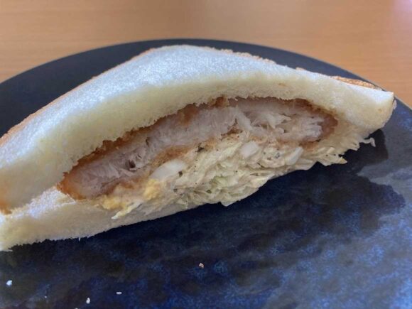 どんぐり（DONGURI）おすすめ「フィッシュサンド」