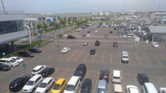 改定された新千歳空港 駐車場の料金システム