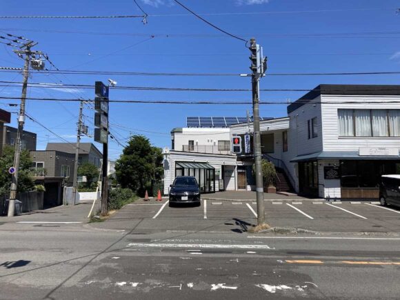 クロック（clock）の行き方や営業時間・定休日・駐車場