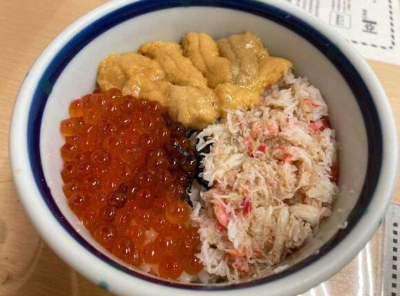 きくよ食堂（函館朝市・新千歳空港）おすすめ人気「お好み丼」