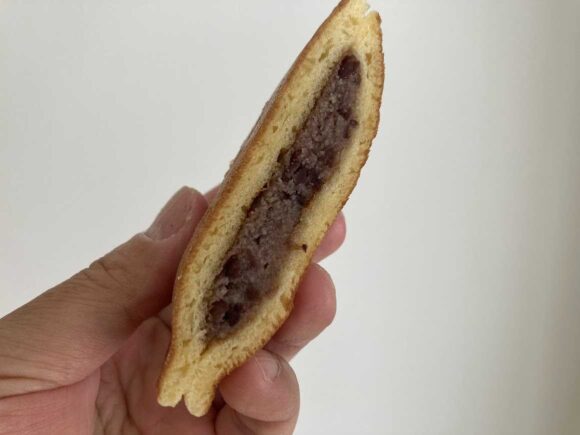 スカイショップ小笠原おすすめ「石屋製菓」(あんボヤージュ/白い恋人ロールケーキ)