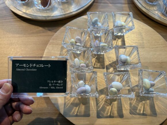 京王プラザホテル札幌のクラブラウンジ(ソフトドリンク・焼菓子・スナック類か提供される13時~21時)