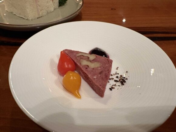 京王プラザホテル札幌のクラブラウンジ(アルコールが提供される17時~21時)