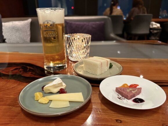 京王プラザホテル札幌のクラブラウンジ(アルコールが提供される17時~21時)