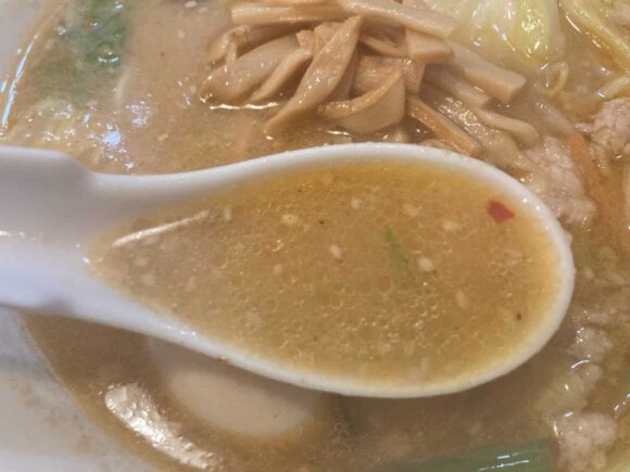 札幌味噌拉麺専門店 けやきおすすめ人気③煮玉子ラーメン