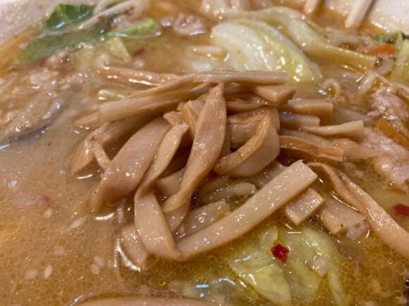 札幌味噌拉麺専門店 けやきおすすめ人気③煮玉子ラーメン