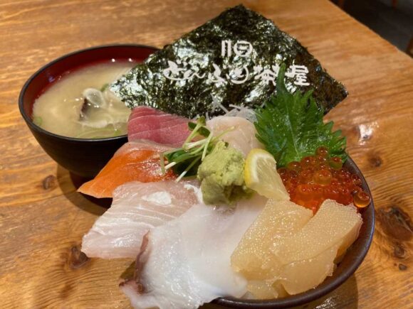 どんぶり茶屋おすすめ海鮮丼②北の幸丼