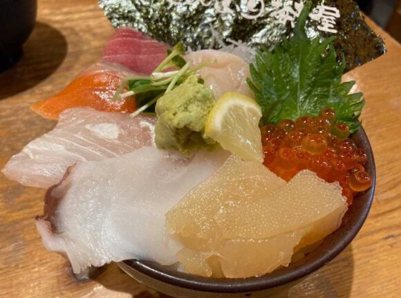 どんぶり茶屋おすすめ海鮮丼②北の幸丼