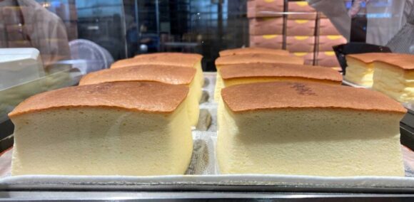 きのとや（新千歳空港）おすすめ人気「焼きたて酪農チーズケーキ」