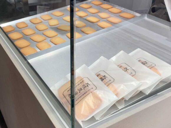 きのとや（新千歳空港）おすすめ人気「焼きたて北海道ミルククッキー」