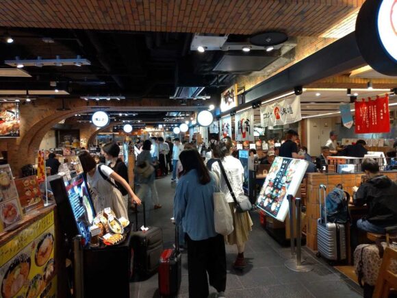 新千歳空港「北海道ラーメン道場」の行き方や覚えておくと役立つこと