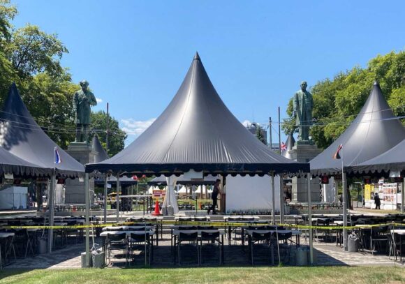 世界のビール広場（大通公園ビアガーデン10丁目）の雰囲気や特徴