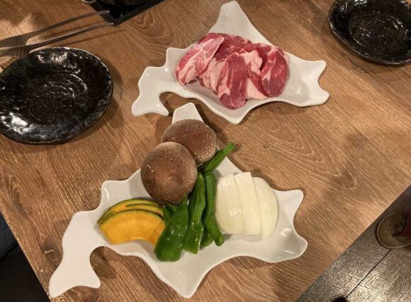 炭火網焼 ジンギスカン 狸小路やまごや おすすめ「ラムショルダー食べ放題」