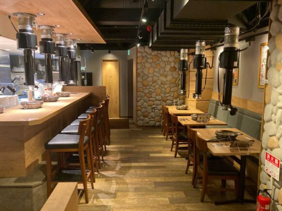炭火網焼 ジンギスカン 狸小路やまごやの行き方や営業時間・店内の様子