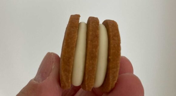 「フェルム ラ・テール美瑛」商品は空港内の他店舗でも購入可能