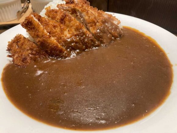 カフェ エッシャー （札幌）おすすめ「かつカリー」