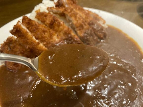 カフェ エッシャー （札幌）おすすめ「かつカリー」