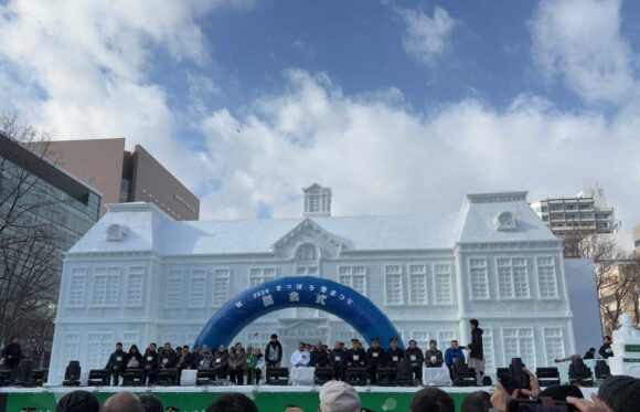 さっぽろ雪まつり2026年の大雪像は「北海道大学 古河講堂～「光は、北から」北海道大学創基150周年～」