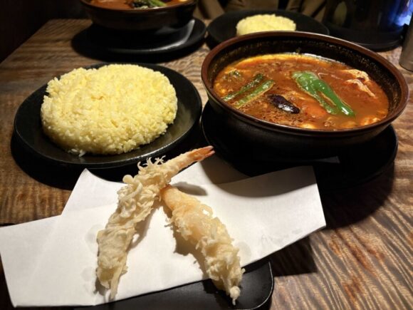 RAMAI（ラマイ）おすすめスープカレー④ウダン（エビ天2本）