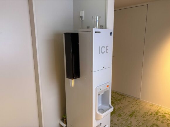 札幌ホテル by グランベルのベンダールーム（電子レンジ・製氷機・自動販売機）