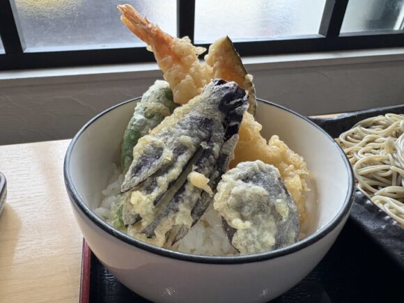 十割そば ゆう賀(札幌白石区)おすすめ③丼とのセットメニュー