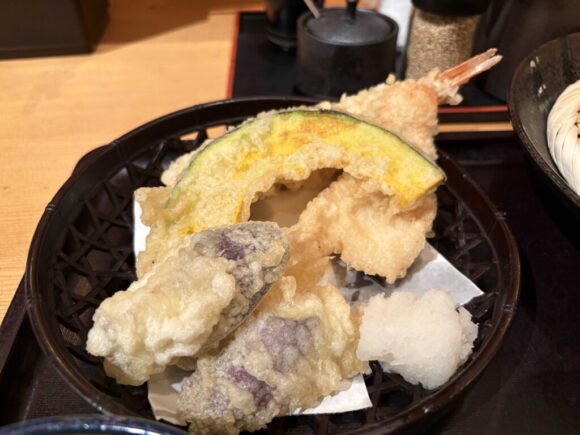 饂飩の四國 札幌シャンテ店おすすめランチ（平日限定）